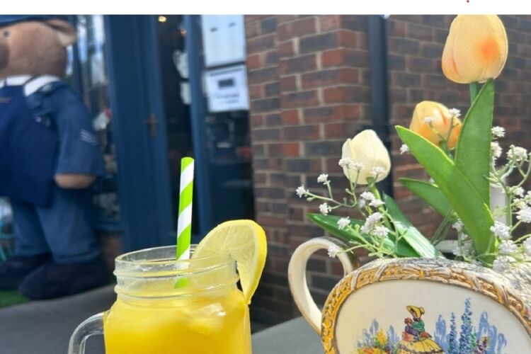 Tea Room / Cafe - Greater London Photo 3