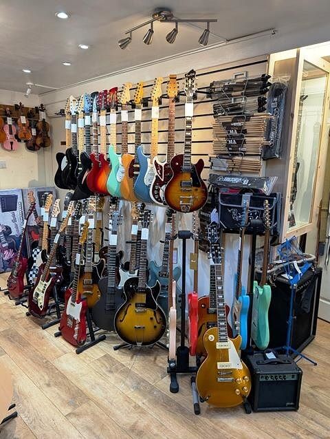 Music & Gift & Hobbies Shop for Sale