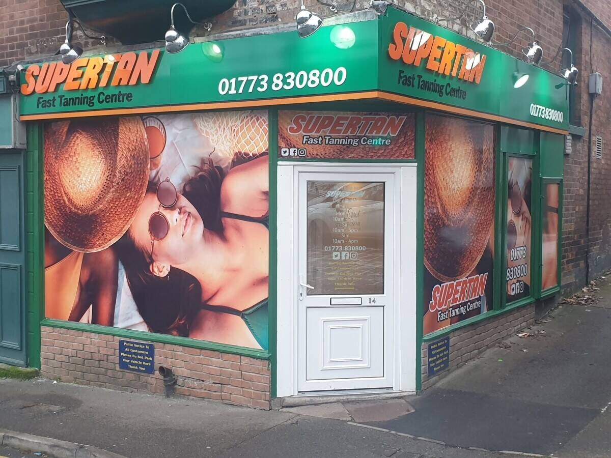 Tanning salon for sale Alfreton Derbyshire  Photo 3