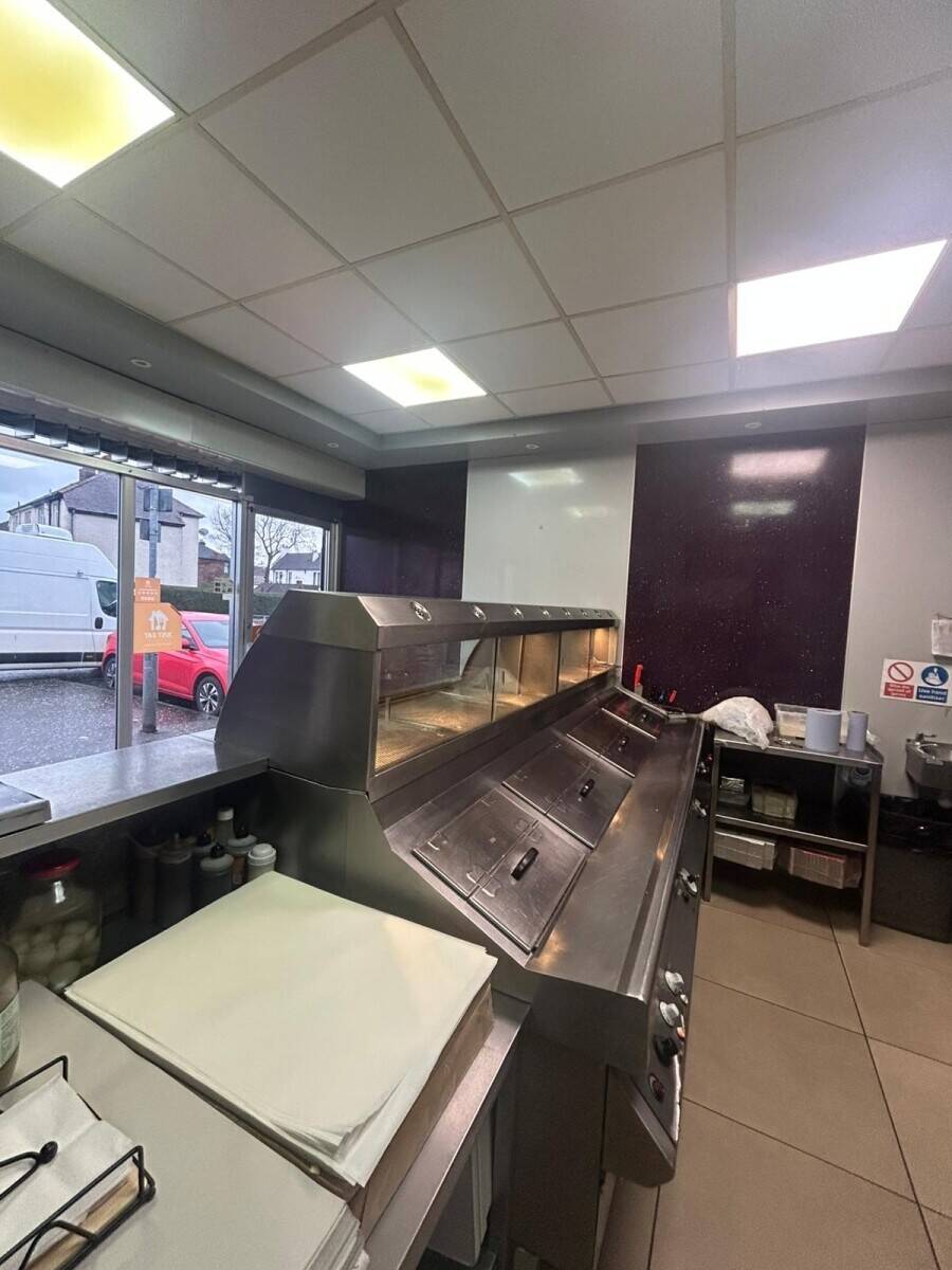 JayJays Chip Shop on Barrachnie Rd, Baillieston Leasehold For Sale £75,000 - Residential Area