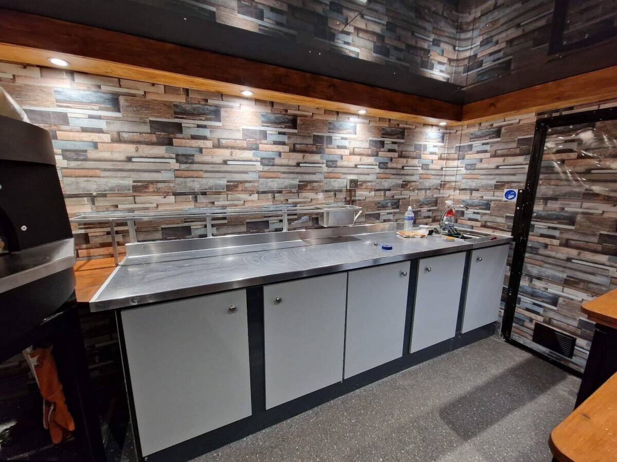 Neapolitan Pizza Mobile Catering Business for sale Photo 3