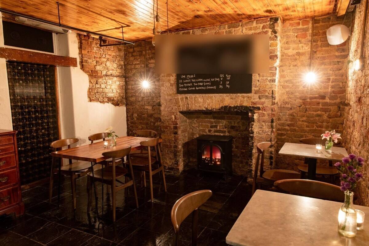 Well-established and popular wine bar for Sale in Islington London