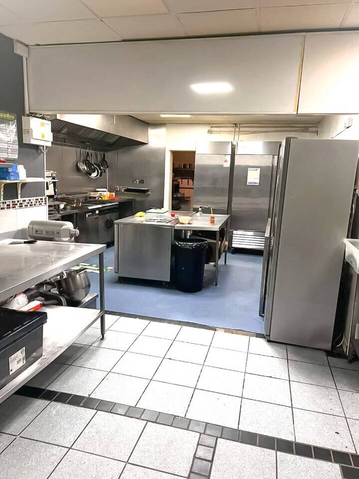 Turkish restaurant for sale in Barnsley, South Yorkshire