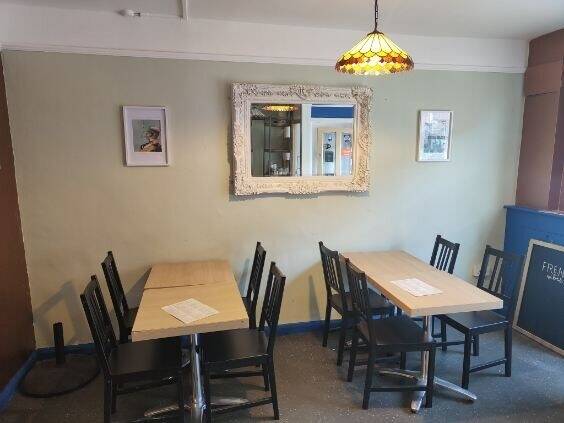 Authentic French and English Caf&eacute; & Catering