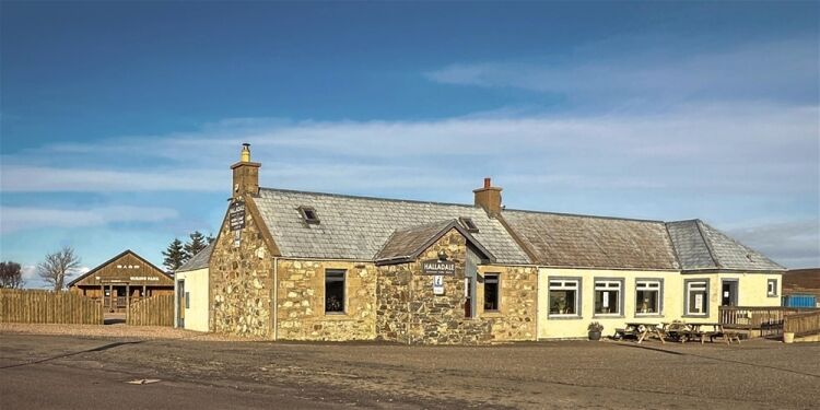 The Halladale Inn and North Coast Touring Park Photo 2