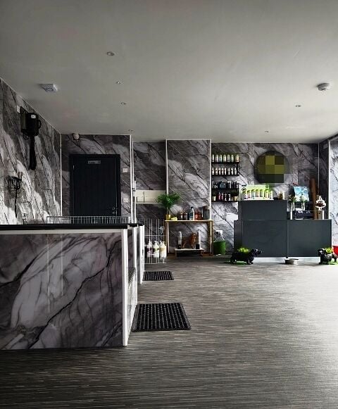 Dog Grooming Parlour for Sale Photo 3