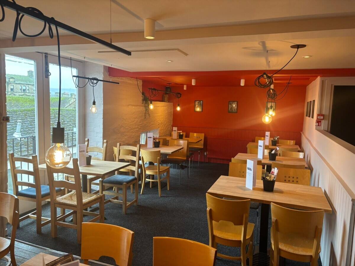 Popular, Established Licensed Restaurant Business Photo 3