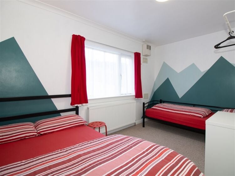 Saddle Mountain Hostel