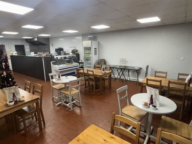 Cafe & Sandwich Bars For Sale in Knottingley Photo 3