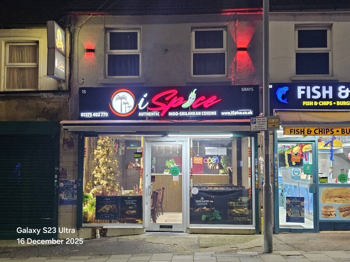 2 large commercial property 2 flats