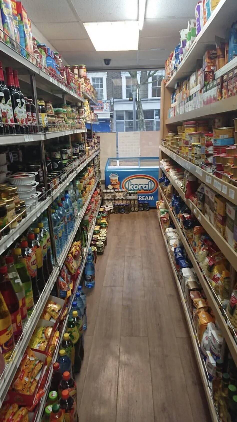 Polish shop Photo 3