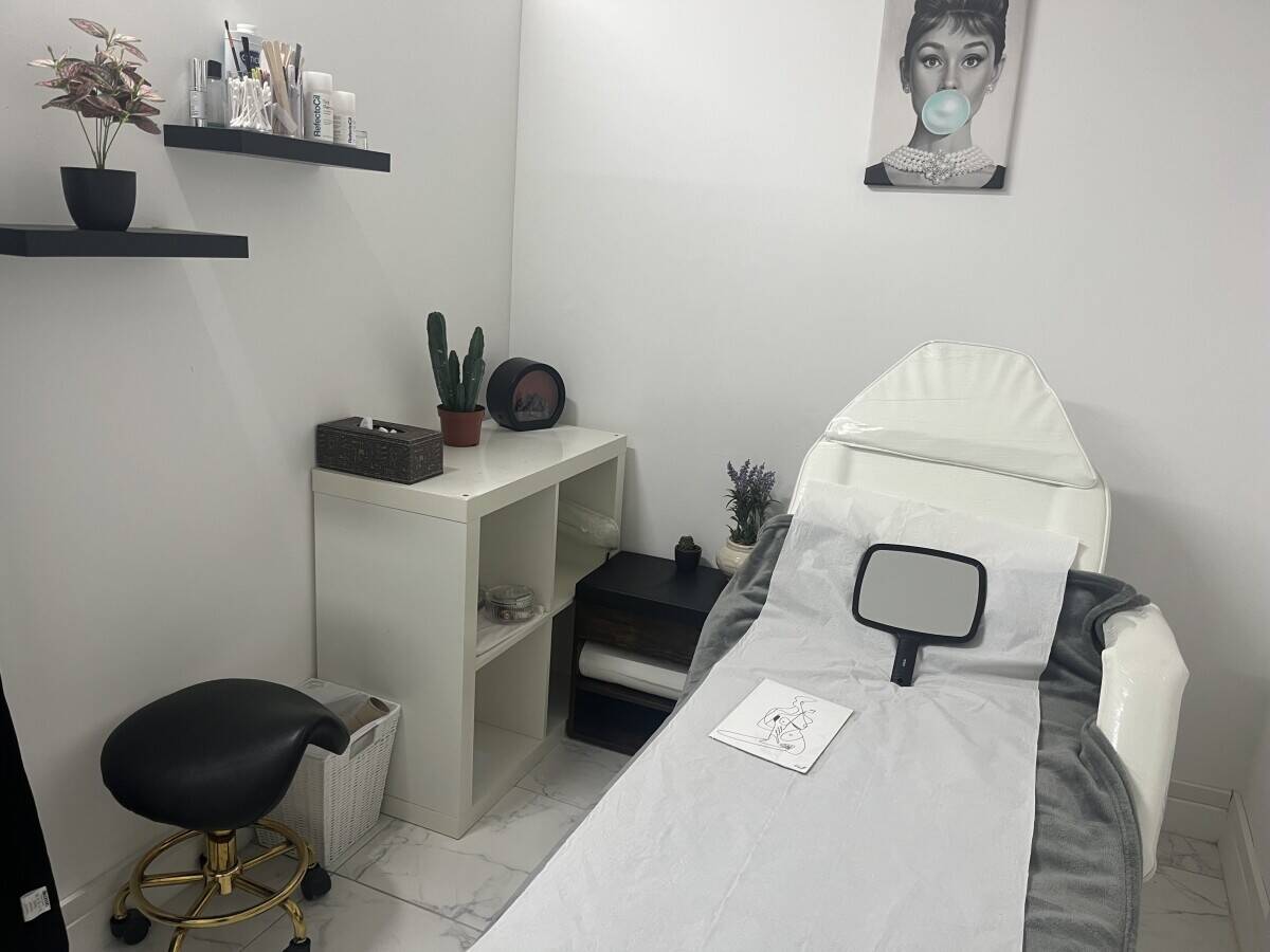 Fully Fitted Beauty & Wellness Premises &ndash; East London (HACKNEY ROAD)