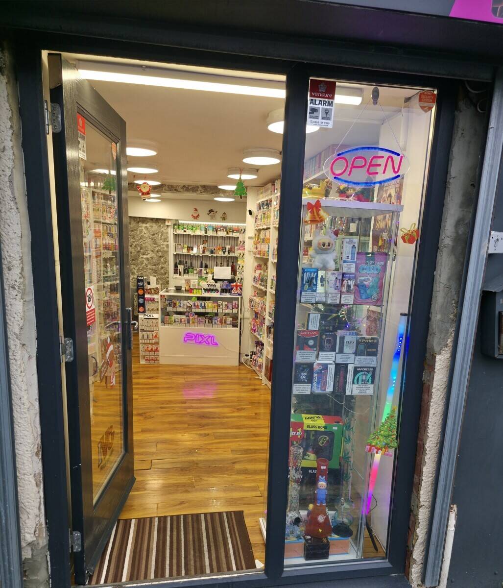 Vape and Mobile Accessories Shop For Sale Photo 3