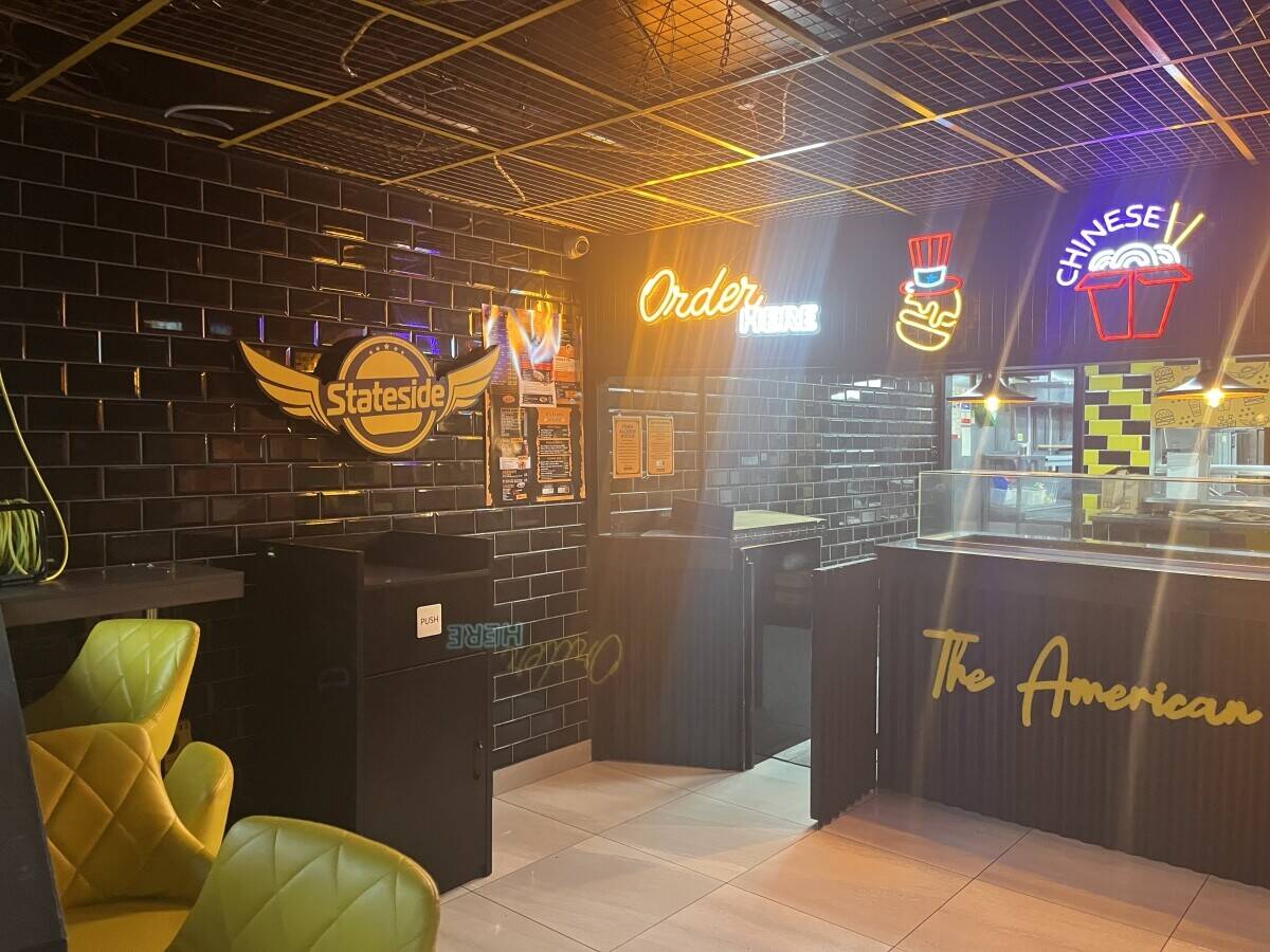 Fully refurbished takeaway for sale Photo 4