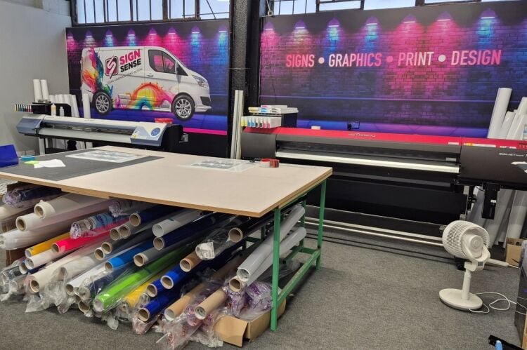 Commercial Signage & Vehicle Livery Business Photo 3