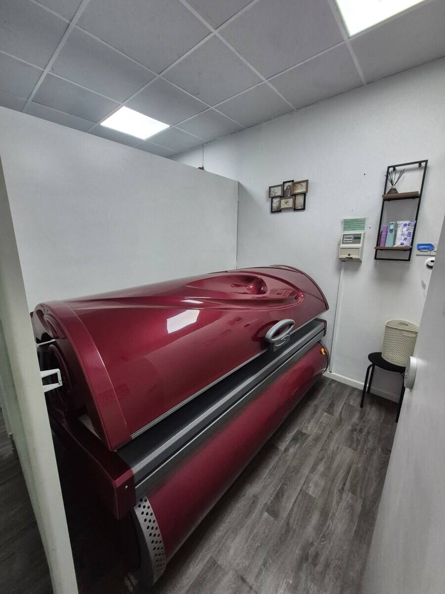 Established Tanning Salon for Sale – BB4 Village Location