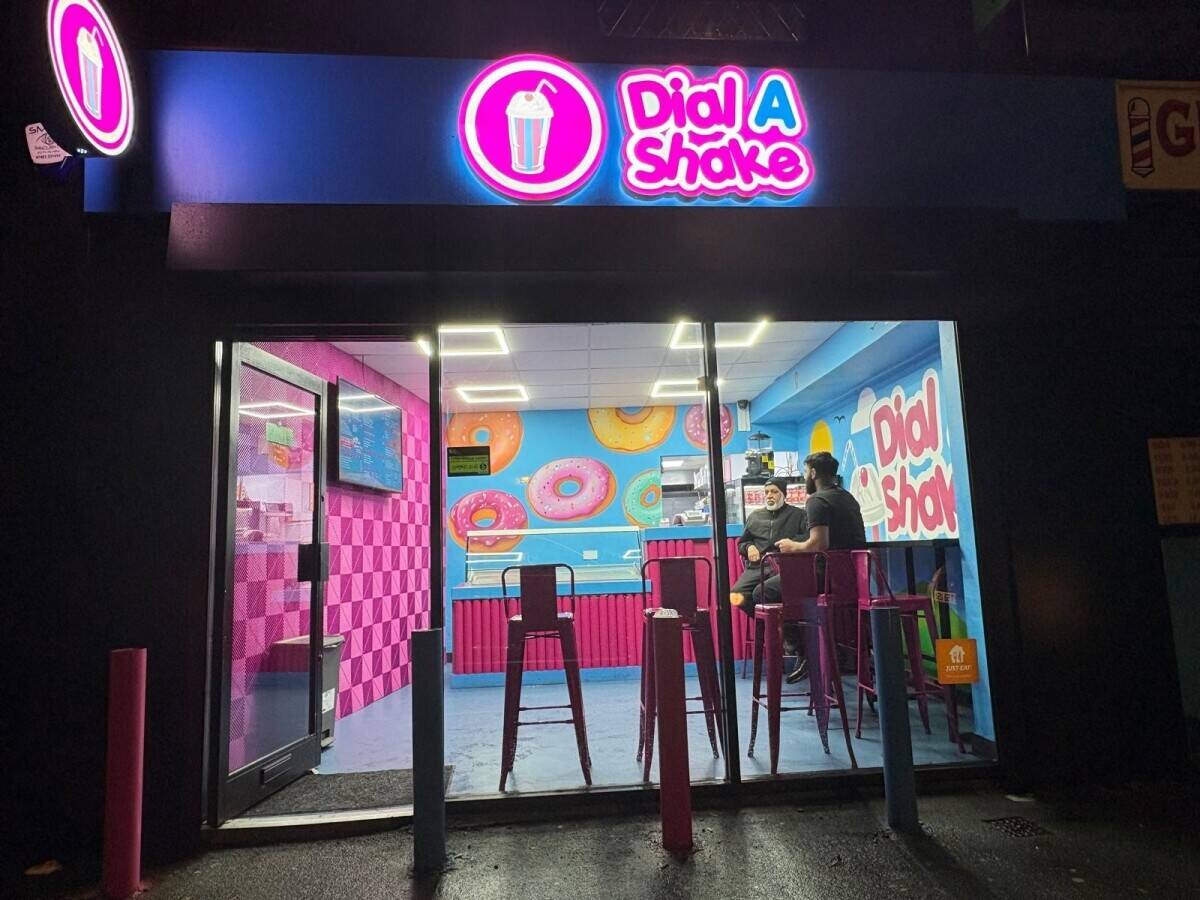 Dessert and ice cream shop, very famous in Leeds so far and it will get more busier!!