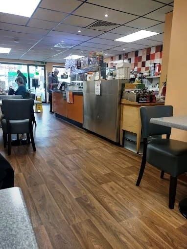 Café Diner for Sale Photo 3