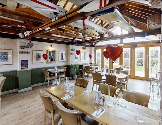 Licenced Italian Restaurant for Sale