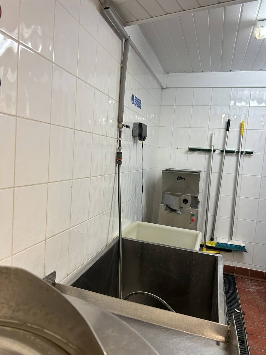 Fish and chip shop Nottingham Nottinghamshire Photo 3