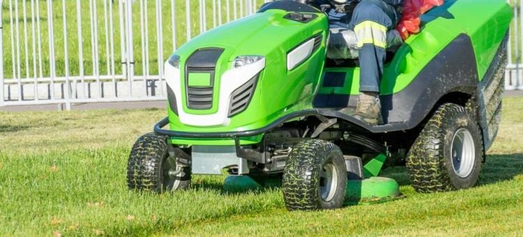 Specialist Garden Maintenance & Landscaping Business with Loyal Client Base