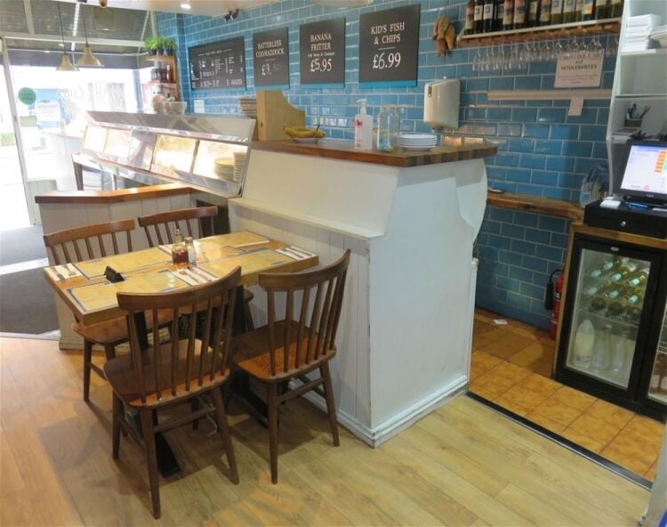 Upmarket fish & chip shop and licensed restaurant, Surbiton Photo 3