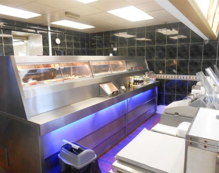 Refurbished fish & chip shop, prime Scunthorpe high street