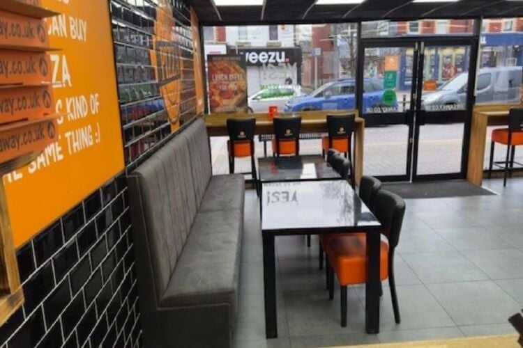 Franchise Pizza Restaurant/Takeaway - Northenden Photo 3