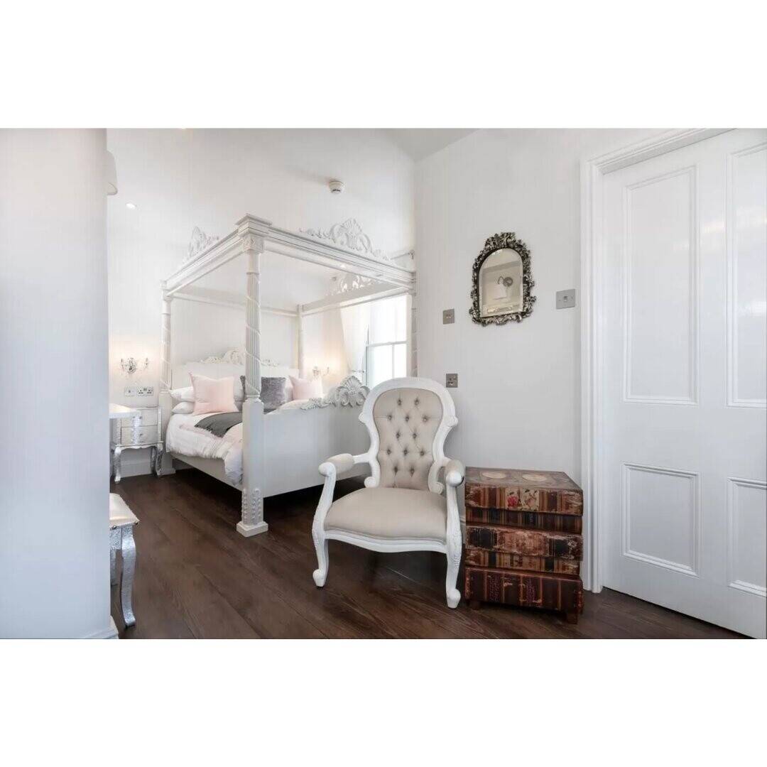 FOUR-STAR ACCREDITED 11-BEDROOM  B&B AND RESTAURANT