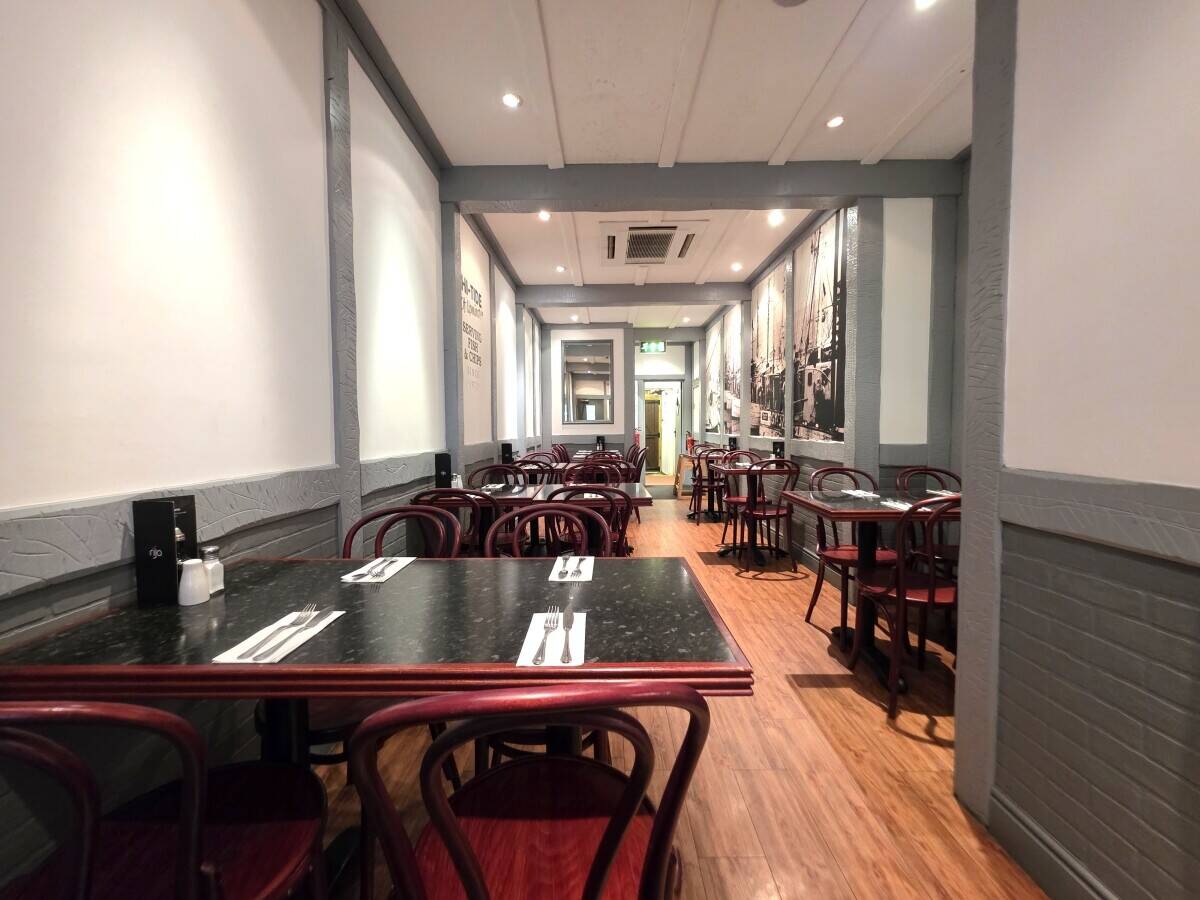 FISH & CHIP RESTAURANT & TAKEAWAY