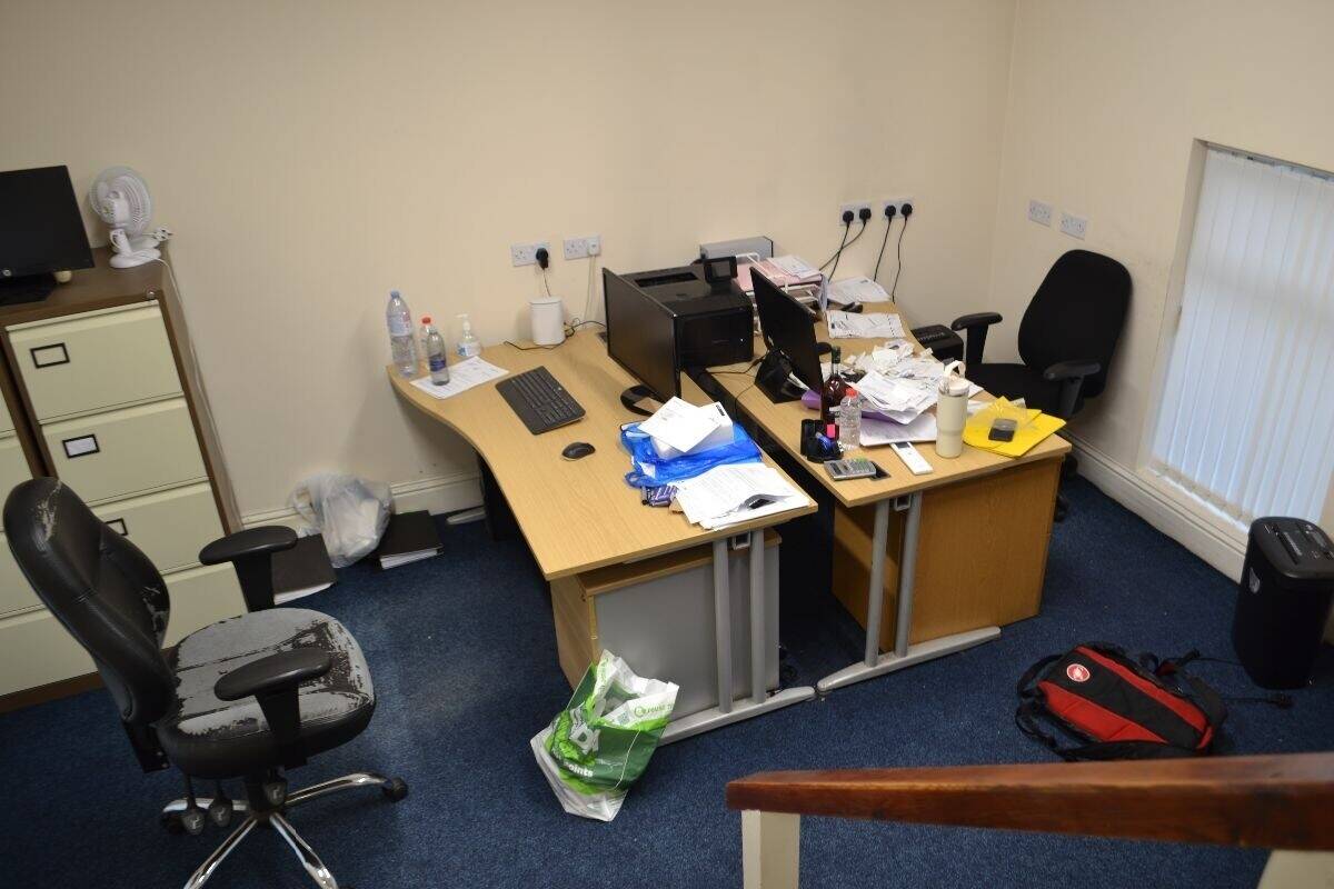 CS0350 - PRIME FREEHOLD INVESTMENT OPPORTUNITY Photo 3