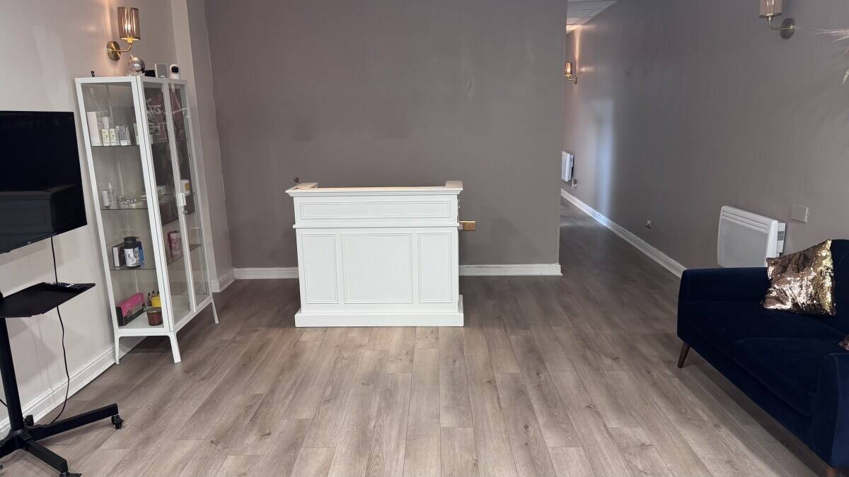 Aesthetics Clinic & Training Academy for Sale in Hull Photo 3