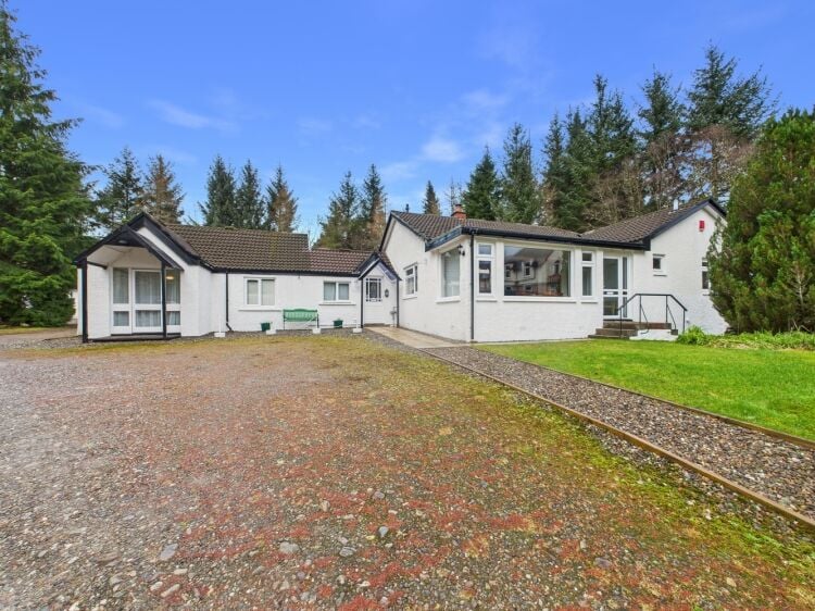 Established West Highland Way Guest House