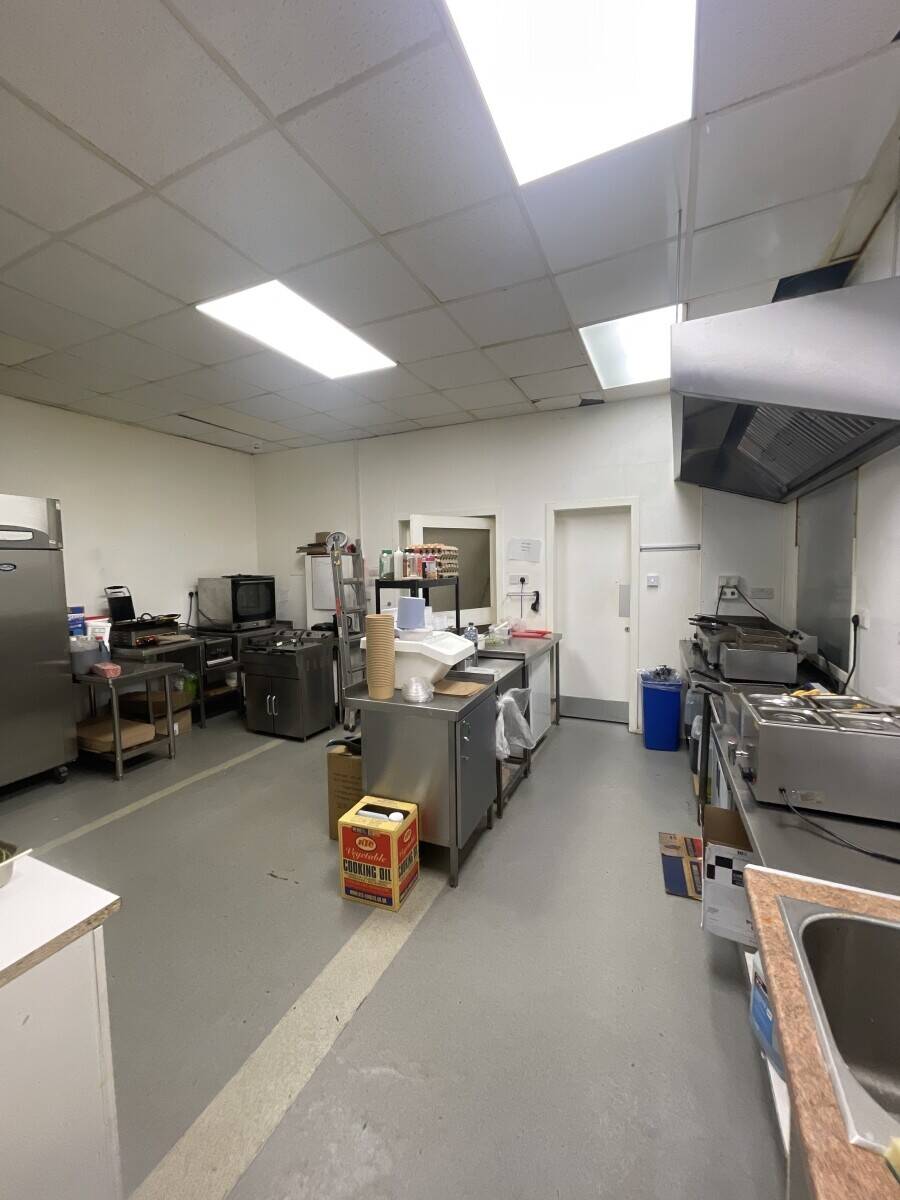 Takeaway Cafe & Sandwich Shop Bakery for sale in Glenrothes Fife Photo 3
