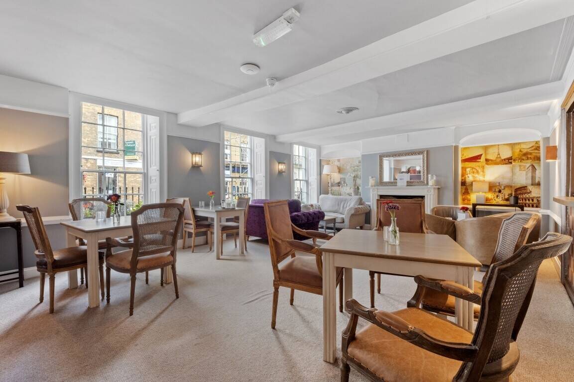Highly Profitable, Bedroom-Focused, Grade II Listed, Town Centre Hotel - For Sale Photo 3