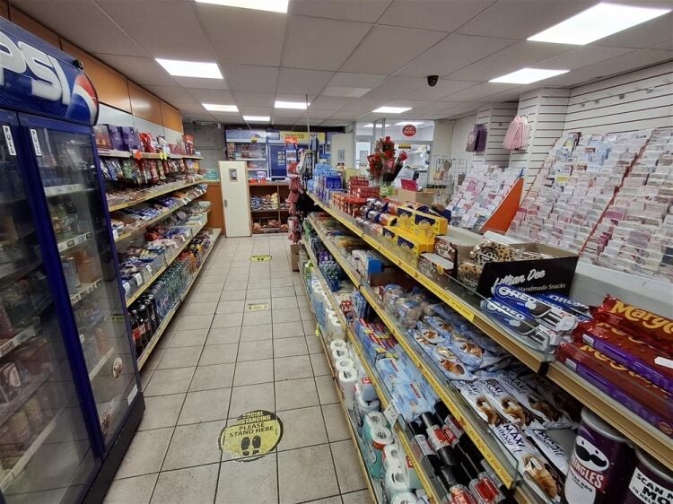 Off License & Convenience For Sale in Oldbury Photo 3