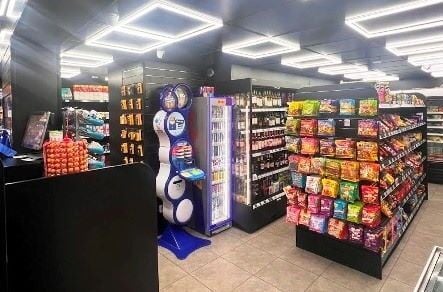 Convenience Store And Off Licence - Refurbished August 2024 for Sale Photo 3