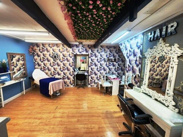 Clothes & Handbags Shop Plus Hair Salon Section for Sale