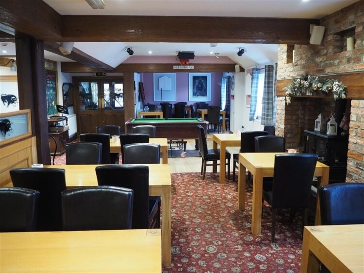Licenced Trade, Pubs & Clubs For Sale in Burton Pidsea Photo 3