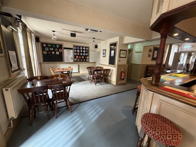 Prominent Roadside Inn For Sale in Taunton