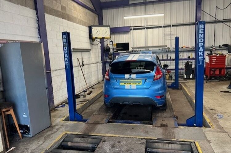 Established MOT Garage - Mid Glamorgan