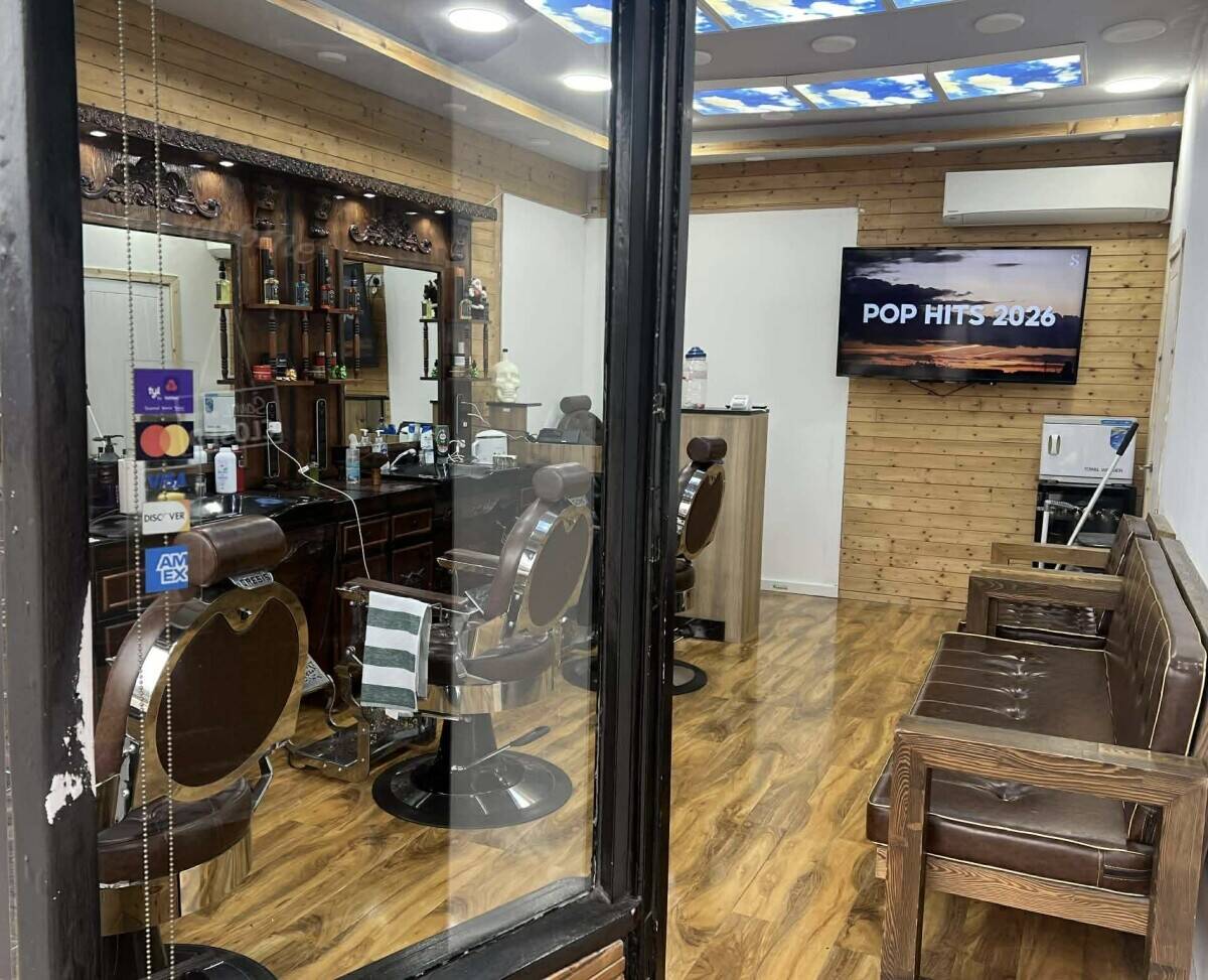 Fully equipped barber shop for sale in Windsor