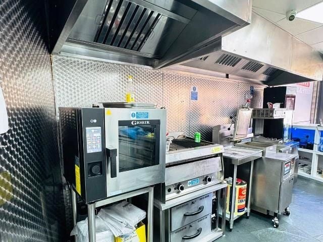 Franchise Chcken Shop for Sale
