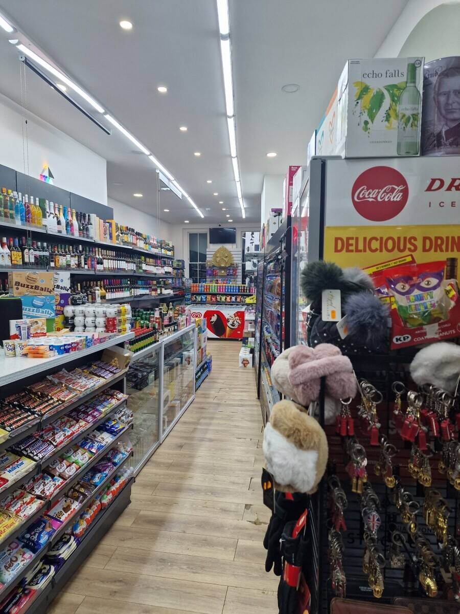Busy Convenience Store & Off Licence – Prime High Street Location, High End Residential Area Photo 3