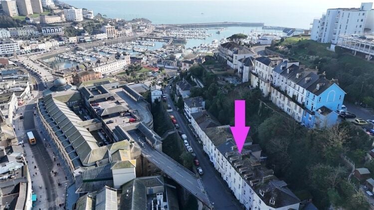 Auction Lot: Block of 4 x Investment Flats, Torquay, Devon For Sale in Torquay