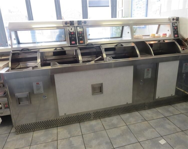 Long-established fish & chip shop with flat, Tonbridge