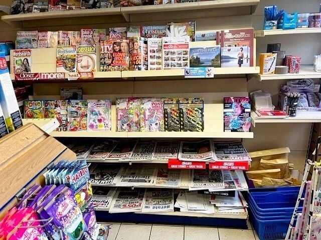 Freehold Convenience Store With News Papers, Post Office And Recently Opened Off Licence for Sale Photo 3