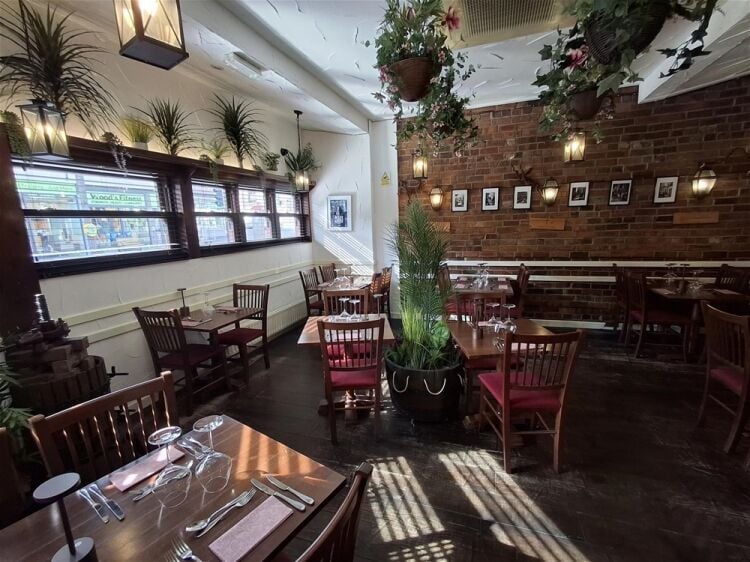 Restaurants For Sale in Sheffield Photo 3