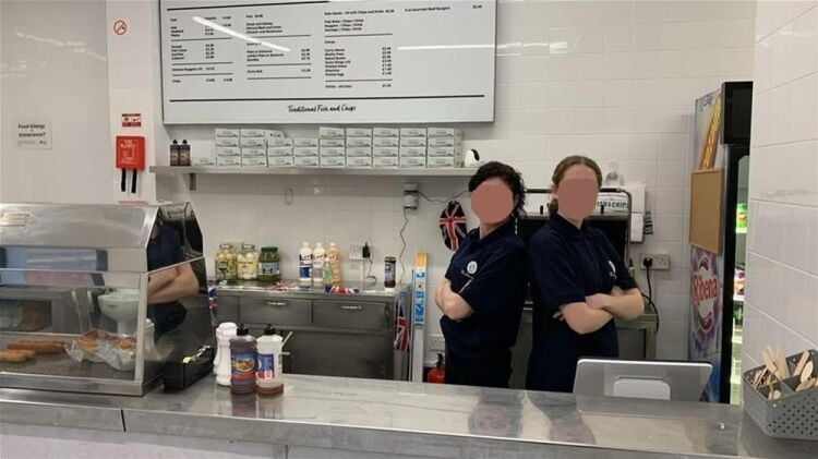 LEASEHOLD FISH & CHIP TAKEAWAY
(RECENTLY CLOSED)