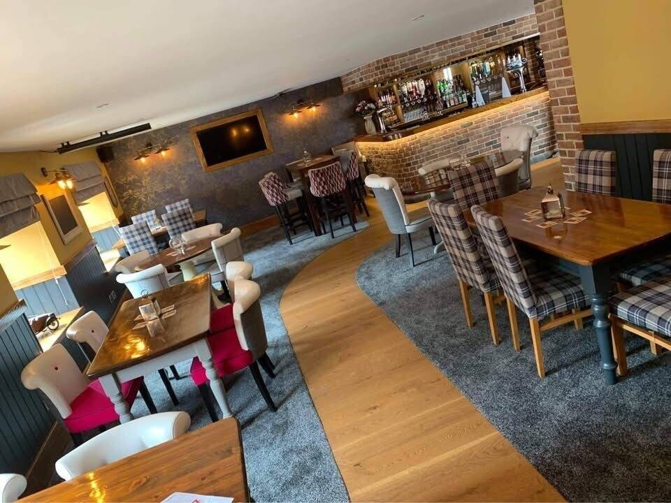Country Pub, Restaurant and Boutique B&B